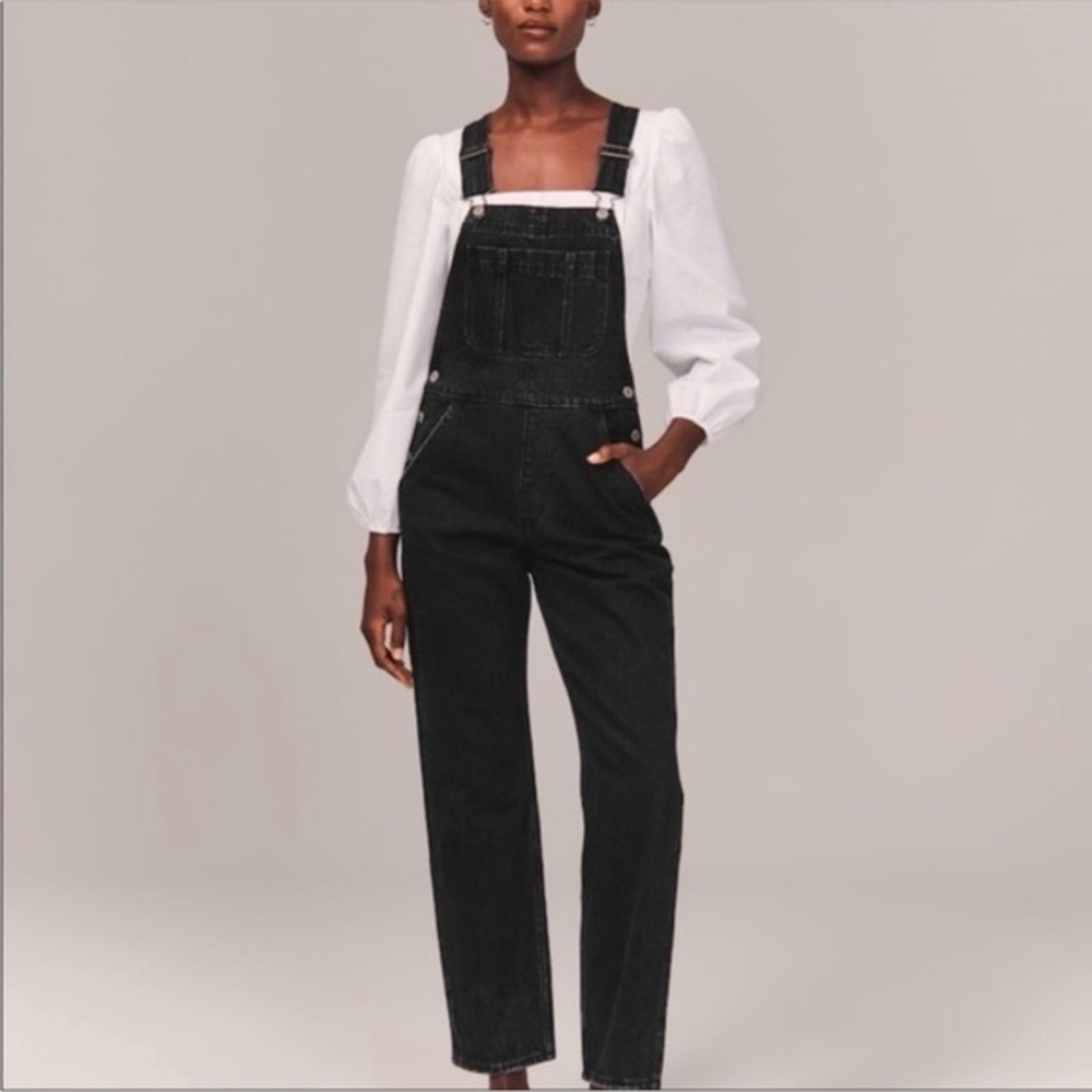 SOLD - Abercrombie & Fitch Women's Dark Denim Overalls - Picture 2 of 6